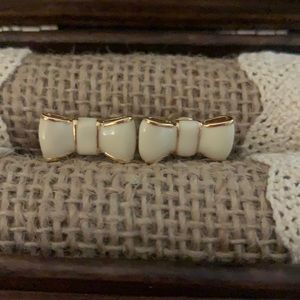 Kate Spade Bow earrings